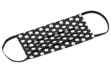 Load image into Gallery viewer, Black and white flower pleated cloth face masks