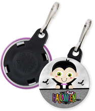 Load image into Gallery viewer, Dracula Halloween Button Zipper Pull