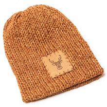 Load image into Gallery viewer, handmade kitted newborn baby hat rust heather with patch