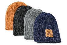 Load image into Gallery viewer, handmade kitted newborn baby hats with patch