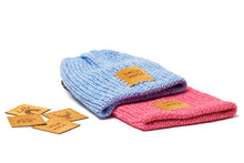 Load image into Gallery viewer, handmade kitted newborn baby hats pink and blue with patch