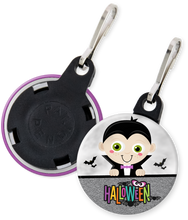 Load image into Gallery viewer, Dracula Halloween Button Zipper Pull
